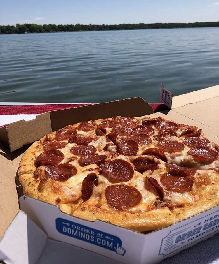 Dominos Pizza tastes great out on the boat.jpg